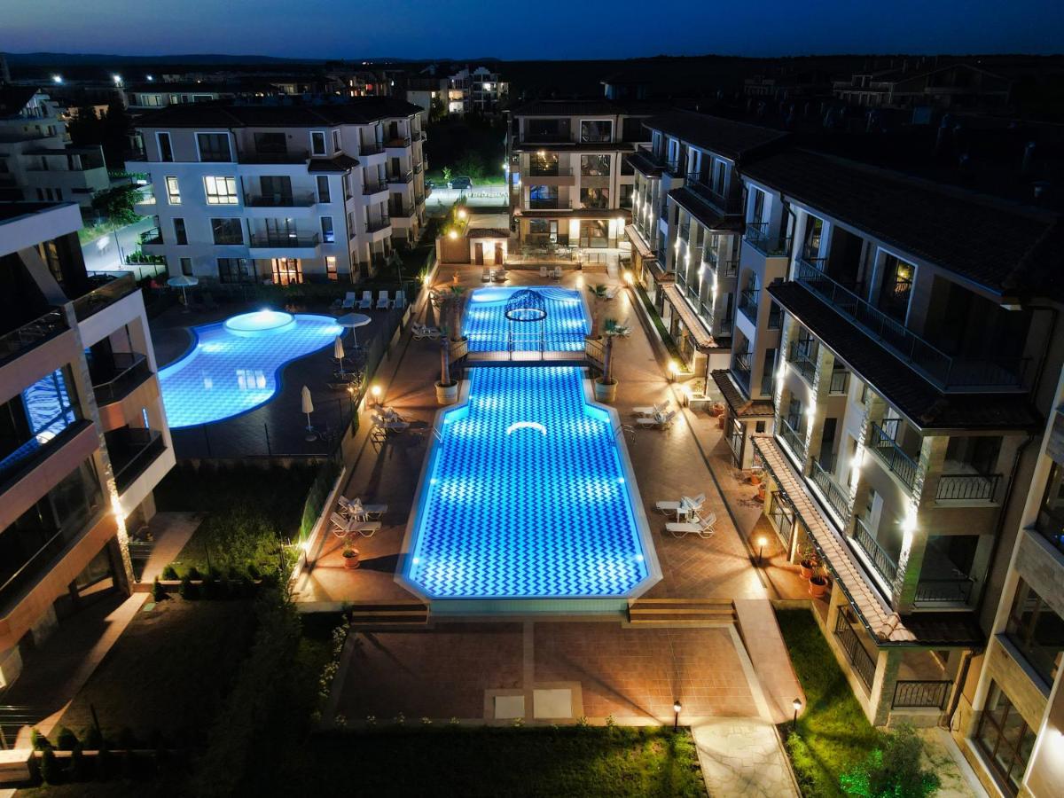 Burgas Beach Resort 2 Apartments Exterior photo