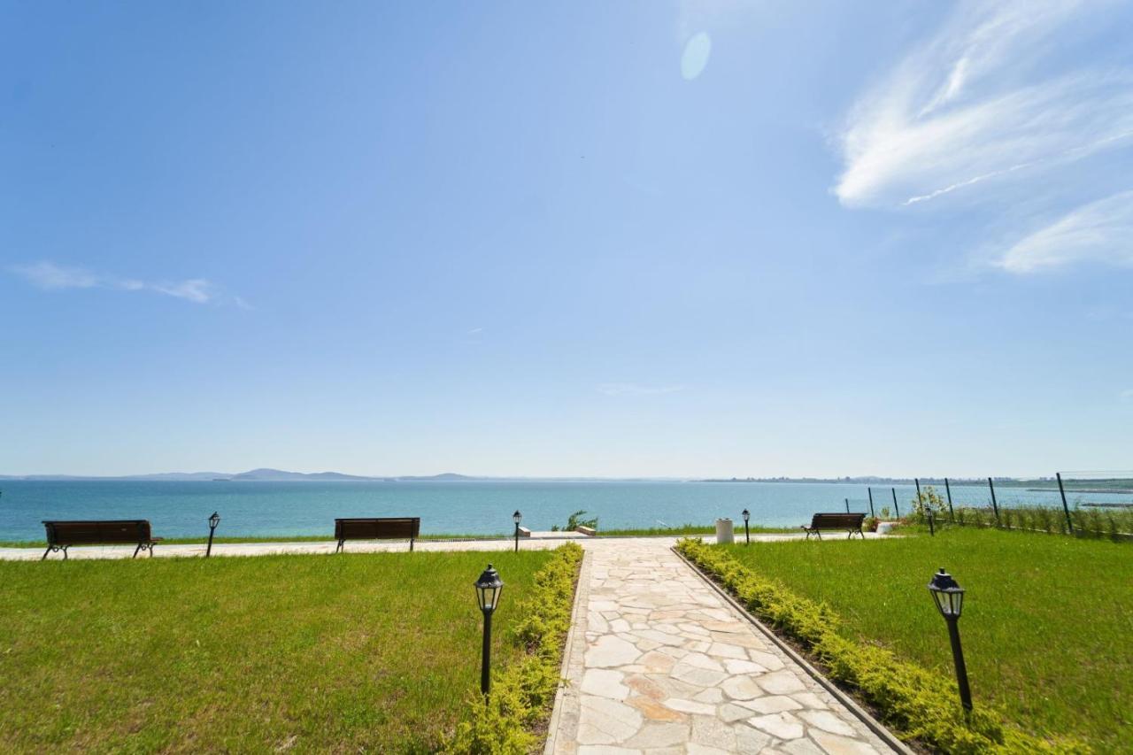 Burgas Beach Resort 2 Apartments Exterior photo