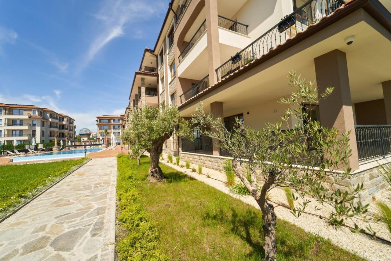 Burgas Beach Resort 2 Apartments Exterior photo